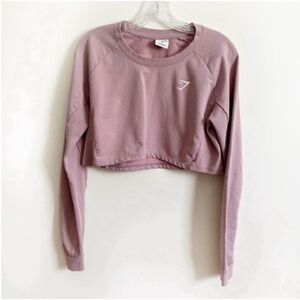 Gymshark Training Cropped Sweater purple lilac athleisure sweatshirt crew neck